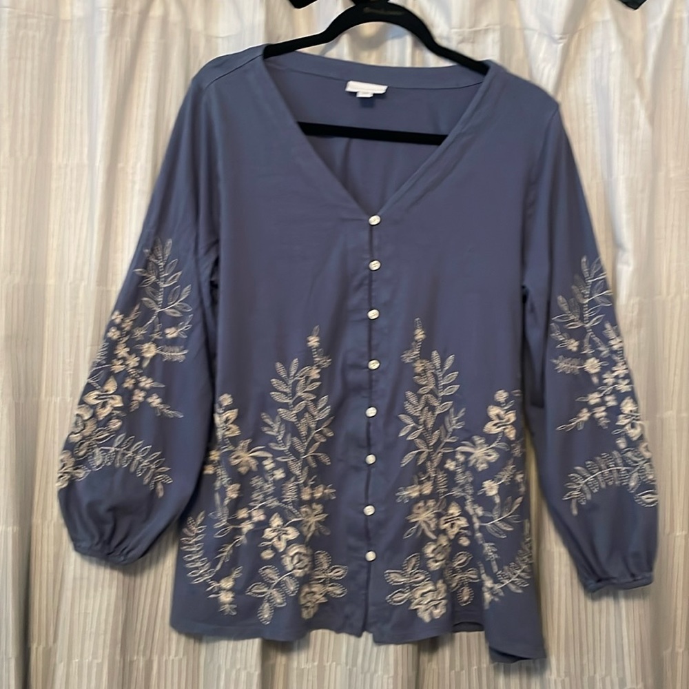 J Jill embroidered long sleeve top V-neck
